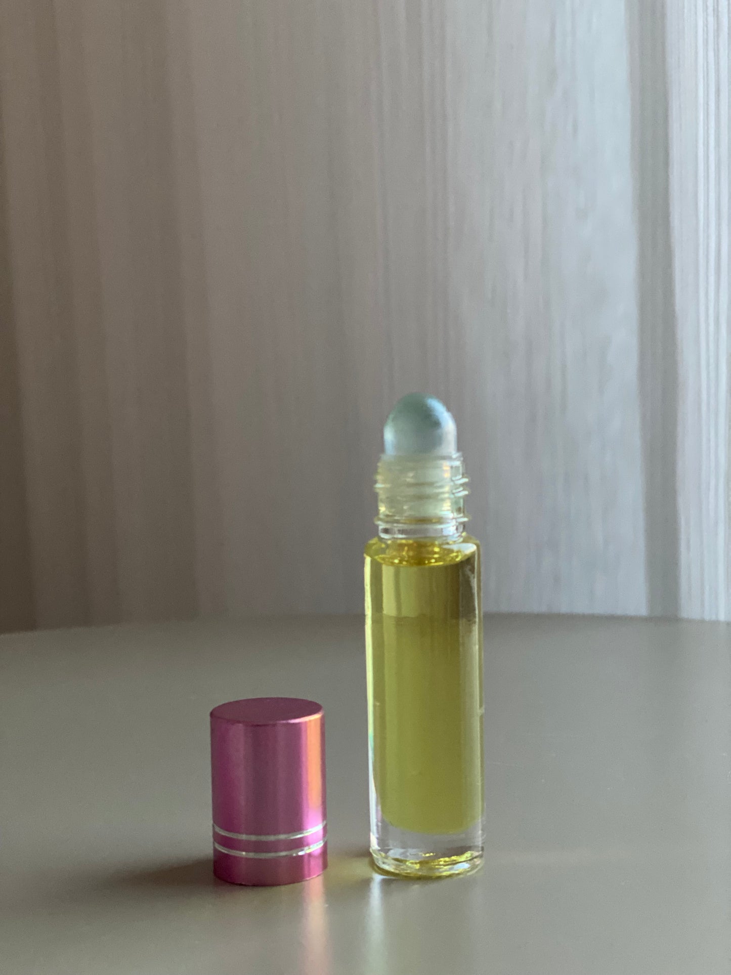 Scent roller